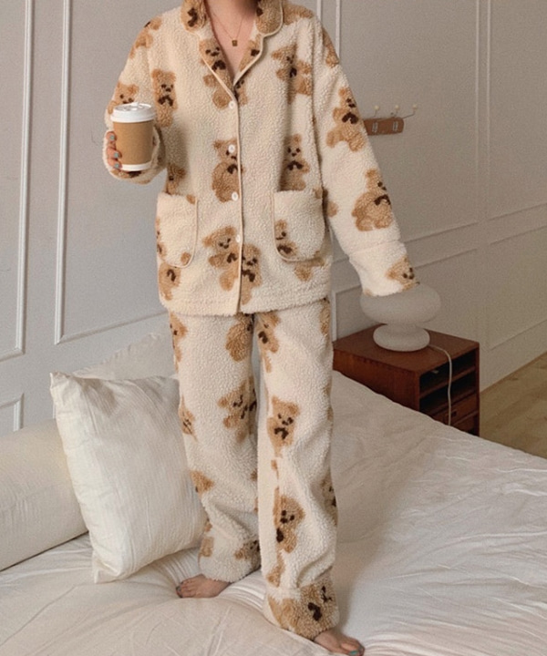 set 곰돌이 잠옷 양털 뽀글이 파자마 잠옷 세트 홈웨어 (베이지)